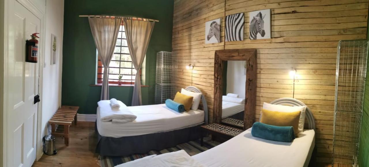 Uthando Backpackers Lodge 奥茨胡恩 外观 照片